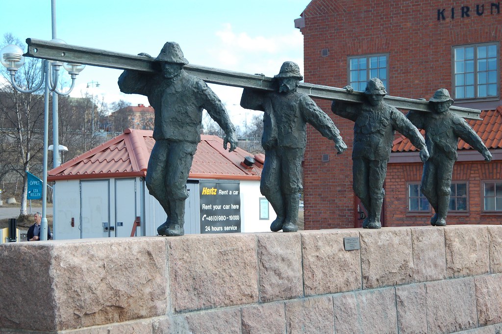 Monument/Statue to Railway construction workers in Kiruna.